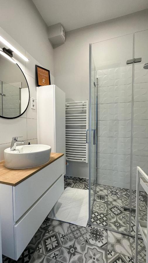 Linden Apartman 106 - Adults Only Mosonmagyaróvár Buitenkant foto